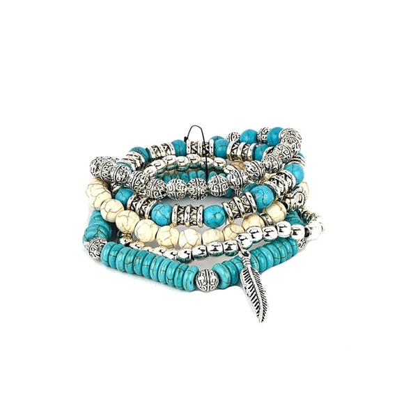 Jean Claude Set of 5 Boho Chic Bracelets - New - Picture 1 of 1